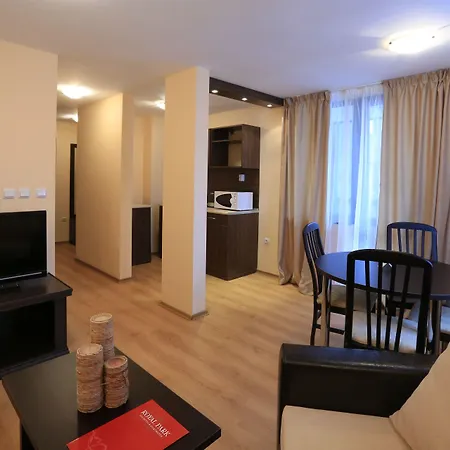 Royal Park & 4* Bansko