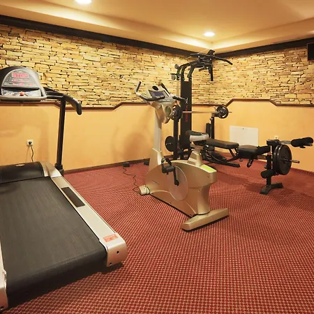 Royal Park Hotel & Apartments Otel