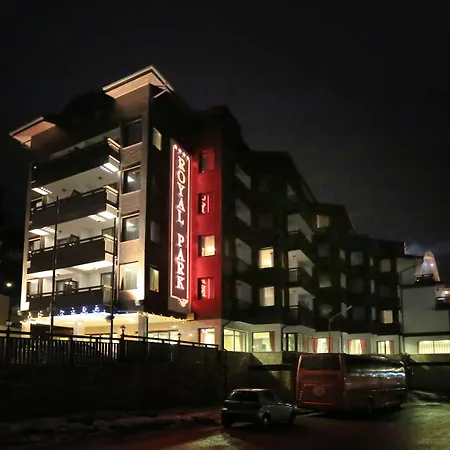 Royal Park Hotel & Apartments