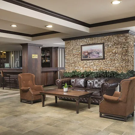 Royal Park Hotel & Apartments 4*