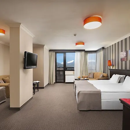 Royal Park Hotel & Apartments 4*