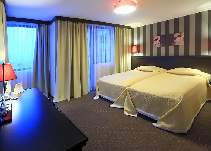 Royal Park By Astoria Collection Hotel