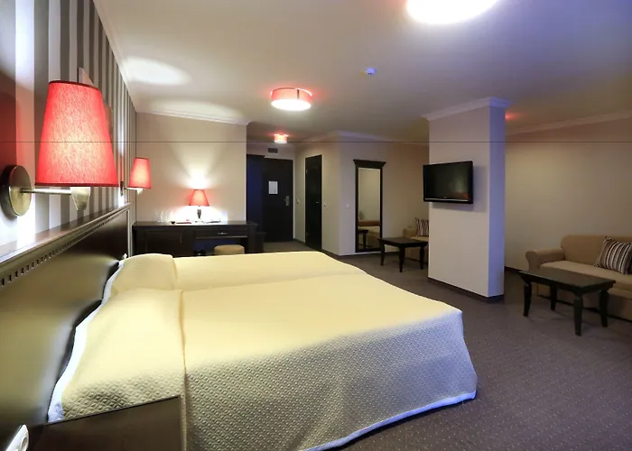 Royal Park By Astoria Collection Hotel 4*