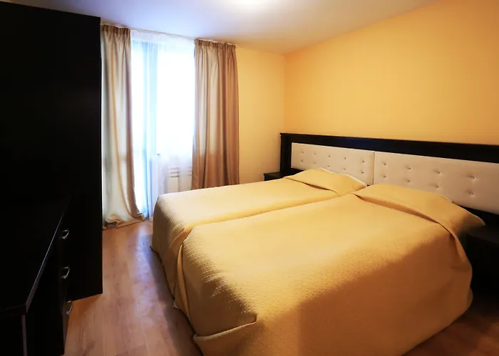 Royal Park By Astoria Collection Banszko